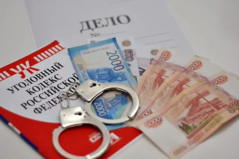 Полицейского из Тахтамукайского района будут судить за взятку